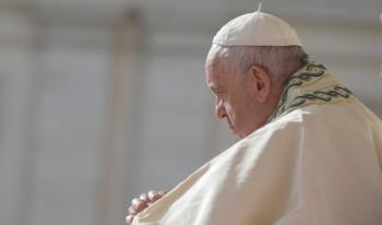 Papa Francisco alerta para perigo de guerra nuclear