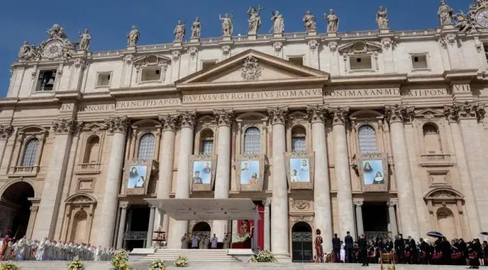 Papa Francisco proclama dez novos santos da Igreja
