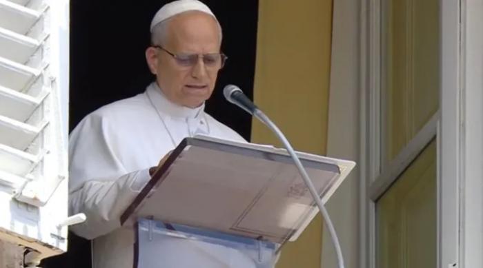 Não se pode rezar a Deus como Pai e depois ser duro e insensível, diz Leão XIV