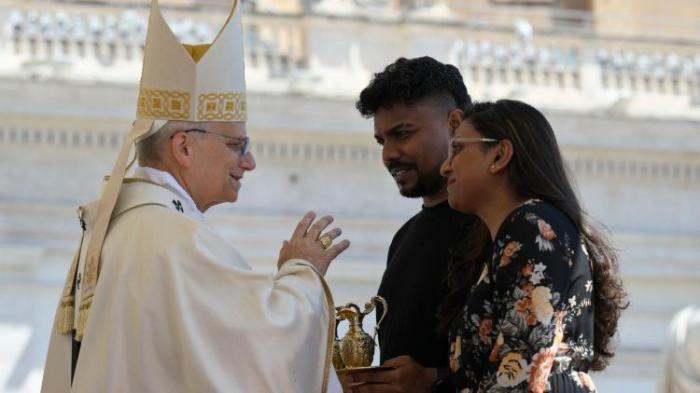 Papa Leão XIV pede atenção às famílias que estão espiritualmente distantes