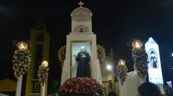 Juazeiro do Norte celebra os 181 anos do padre Cícero com seresta e bolo de 50 metros