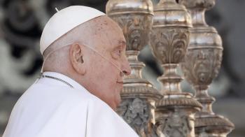 Amor de Jesus é gratuito, não se compra nem se mendiga, afirma Papa