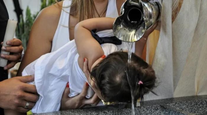 Na festa do Batismo do Senhor: por que os padrinhos são importantes